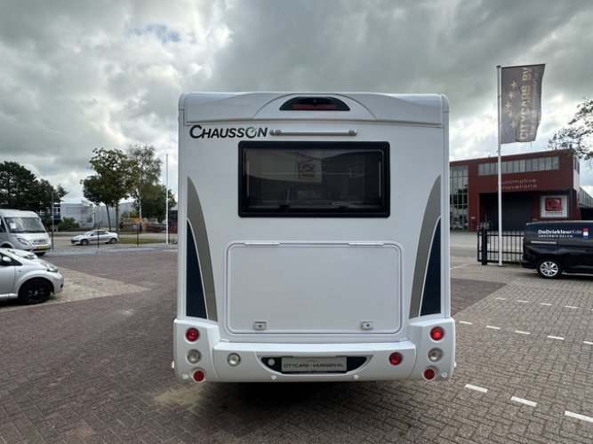 Chausson Welcome Travel Line 711 automaat 2x ruime hefbed camera leder standkachel ruime indeling rondzit foto: 5