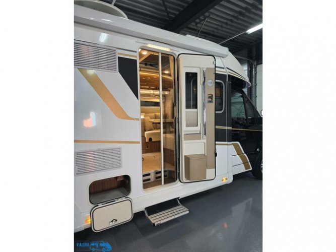 Eura Mobil Contura T 766 EF Automaat*Levelsysteem*Bomvol*Face to Face foto: 1