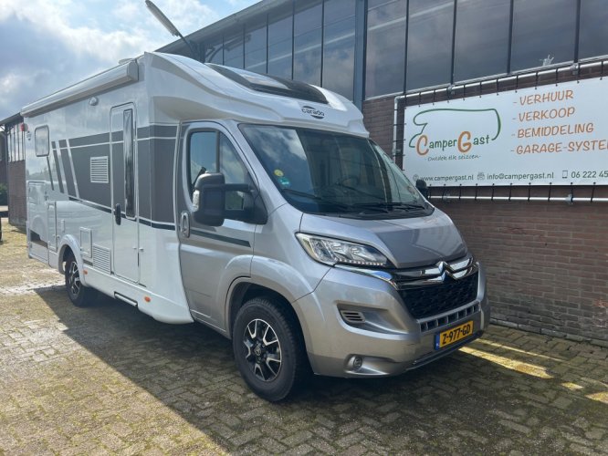 Carado T338 – Luxe en Ruime 4-persoons Camper voor de Ultieme Vakantie