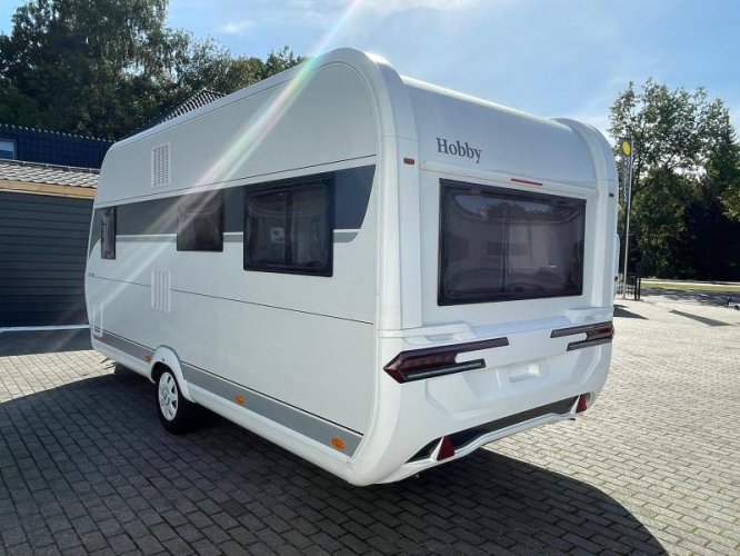 Hobby De Luxe 460 UFE 