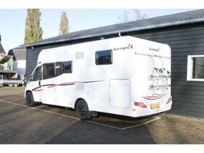 Sunlight T67 voor 5 personen 