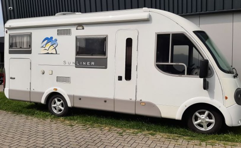 Knaus 4 pers. Louer un camping-car Knaus à Almere? À partir de 97 € pj - Goboony photo : 1