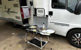 Elnagh 5 pers. Rent an Elnagh camper in Eindhoven? From € 99 pd - Goboony photo: 3