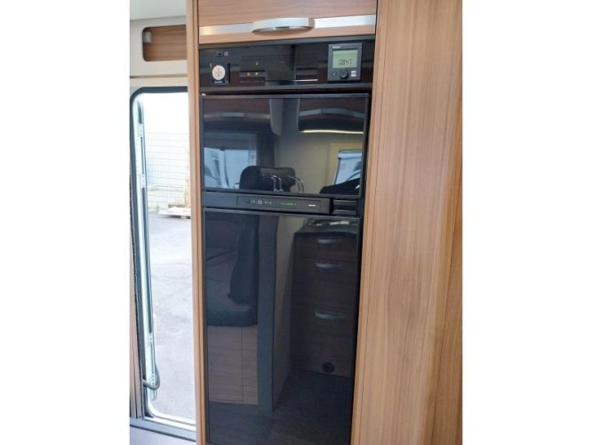 Adria Matrix 670 SL 5 persoons erg netjes!  foto: 8