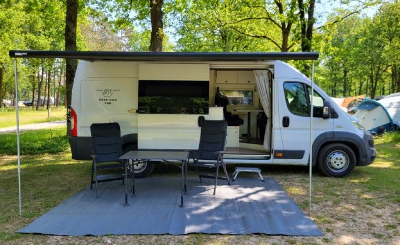 Fiat 3 pers. Rent a Fiat camper in Klarenbeek? From € 91 pd - Goboony photo: 1