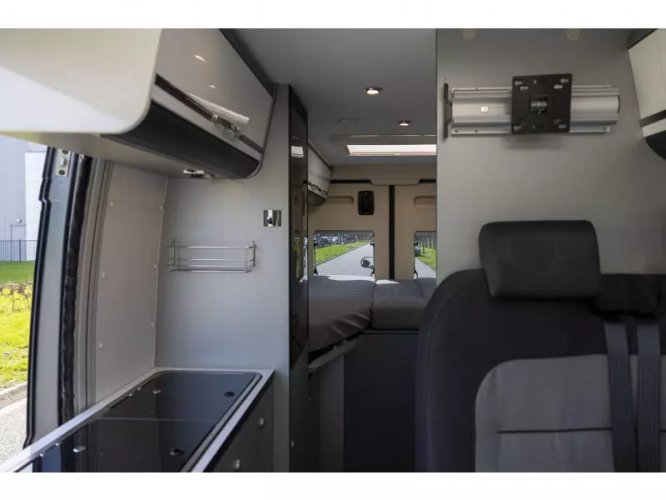 Adria Twin 640 SLX enkele lengte bedden  foto: 15