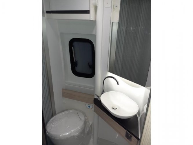 Adria Twin Plus 640 slb Gratis busbiker twv 2875,  foto: 13