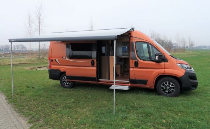 Pössl 2 pers. Want to rent a Pössl camper in Brummen? From €131 per day - Goboony photo: 1