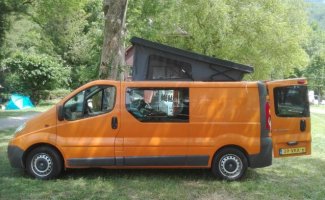 Other 4 pers. Renault Trafic camper huren in Utrecht? Vanaf € 109 p.d. - Goboony