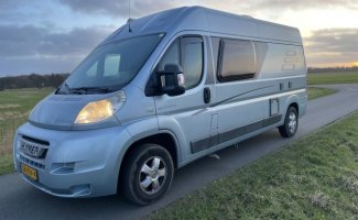Hymer 3 pers. Rent a Hymer camper in Grootegast? From €84 per day - Goboony