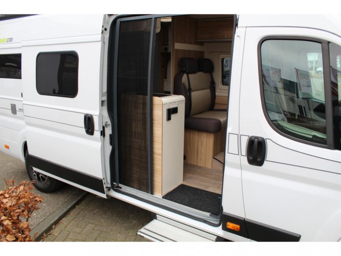 Hymer Hymercar Yellowstone 6.36 M 150PK | Lengtebedden | Luifel | Fietsendrager | Camera | Navigatie | Cruise foto: 11