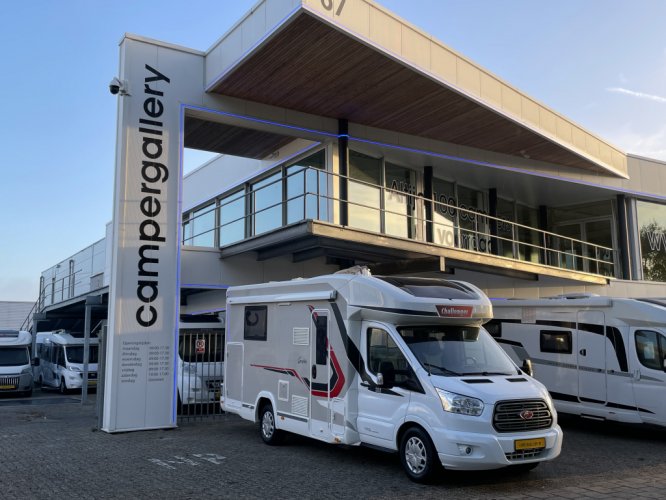 Chausson Graphite 288 AUTOMAAT QUEENSBED+HEFBED DIESELKACH hoofdfoto: 1