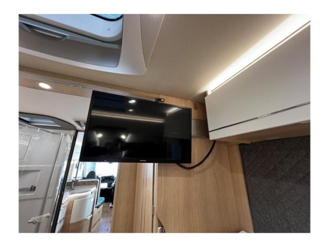 Hymer B ML 880 Zonder hefbed, vol opties  foto: 8