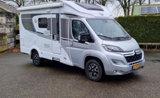 Carado 2 pers. Rent a Carado camper in Eibergen? From € 121 pd - Goboony