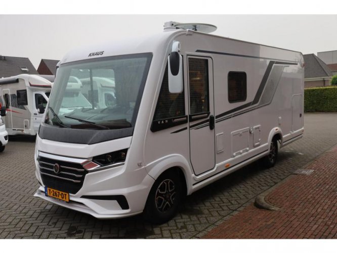 Knaus Van I 650 MEG Lithium accu, Omvormer 