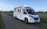 Other 2 pers. Rent a Weinsberg camper in Surhuisterveen? From € 128 pd - Goboony photo: 2