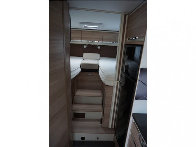 Adria Coral S600 SL + Enkele bedden/ Luchtvering/ Camera/ Airco/ Maxxfan/ Omvormer/ Garantie! foto: 8