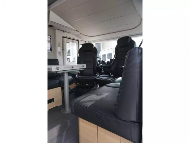 Adria Sonic Plus 700 DC AUT/LVL/SAT/SOLAR/LITH  foto: 6