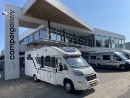 Adria MATRIX PLUS 670 DL ENKELE BEDDEN HEFBED F2F LUCHTVERING ZONNEPANEEL 