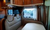 Hymer 4 pers. Rent a Hymer motorhome in Amersfoort? From € 99 pd - Goboony photo: 3