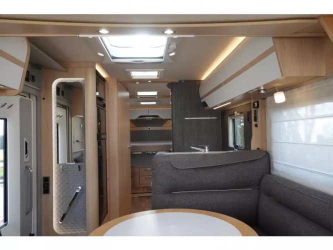 Hymer BML I 890  foto: 18