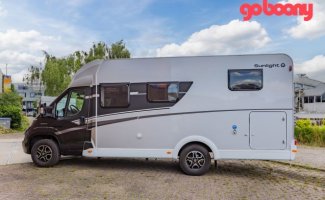 Sunlight 4 pers. Rent a Sunlight camper in Weesp? From € 135 pd - Goboony