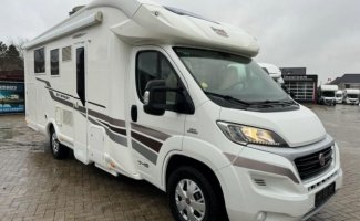 Fiat 4 pers. Rent a Fiat camper in Vlijmen? From €96 pd - Goboony