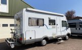 Hymer 4 pers. Rent a Hymer motorhome in Katwijk aan Zee? From € 85 pd - Goboony photo: 3