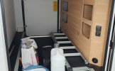 Adria Mobil 2 pers. Louer un camping-car Adria Mobil à Schijndel? À partir de 90 € pj - Goboony photo : 3