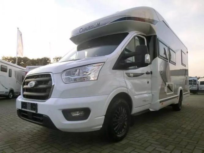 Chausson Titanium Ultimate 788 spacious with bedroom photo: 1