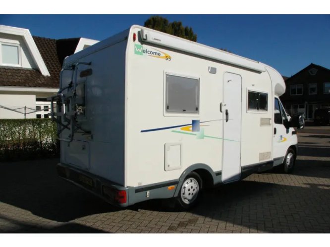 Chausson Welcome 55 Fransbed, Top indeling. 