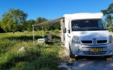 Renault 4 pers. Louer un camping-car Renault à Wognum ? A partir de 91€ par jour - Goboony photo : 1