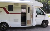 Roller Team 4 pers. Rent a Roller Team camper in Dongen? From € 128 pd - Goboony photo: 4
