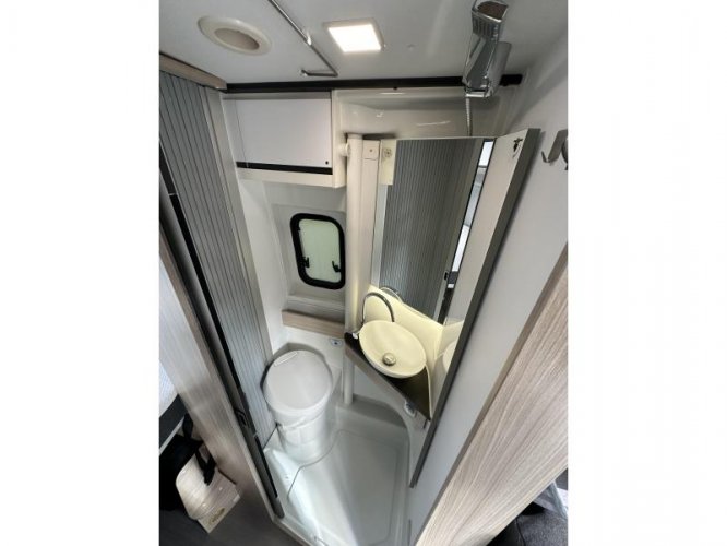 Adria Twin Plus 600 SPB 9Traps Automaat  foto: 13