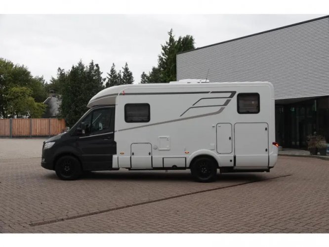 Hymer BMC-T 580 automaat  foto: 6