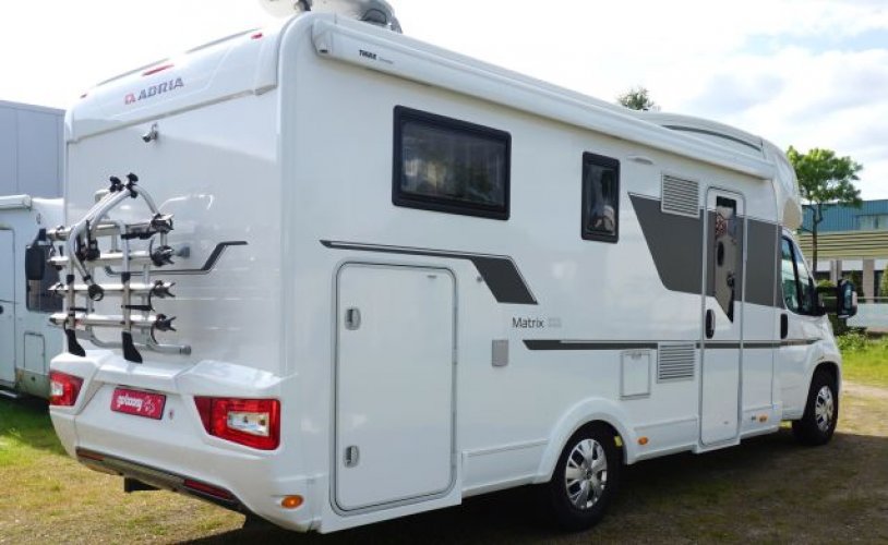 Adria Mobil 5 pers. Rent Adria Mobil motorhome in Zwolle? From € 101 pd - Goboony photo: 1
