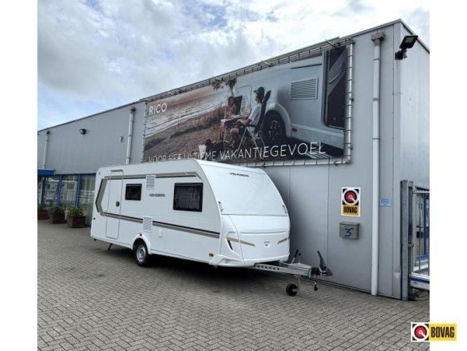 Weinsberg CaraOne 480 QDK 6 persoons - stapelbed  hoofdfoto: 1