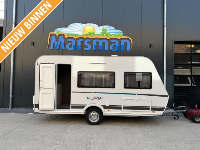 Dethleffs C'Joy 420 QSH Lichtgewicht caravan  foto: 0