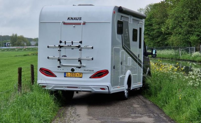 Knaus 2 pers. Want to rent a Knaus camper in Boskoop? From € 170 pd - Goboony photo: 0