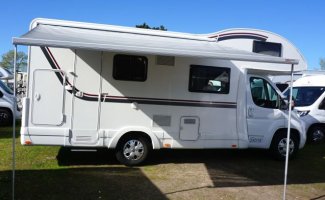 Giottiline 7 pers. Rent a Giottiline camper in Zwolle? From €98 per day - Goboony