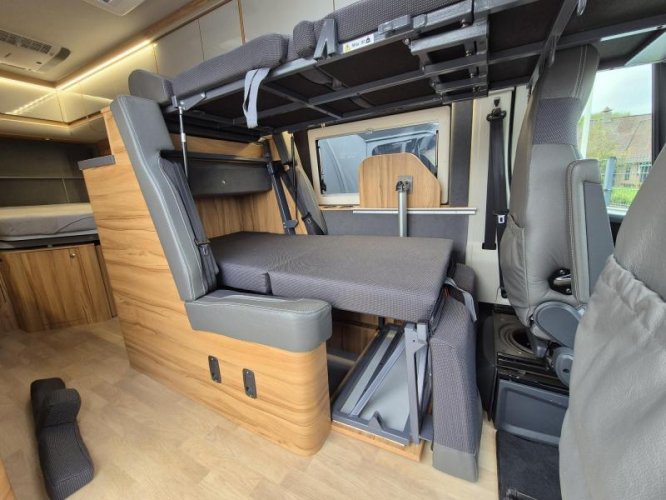 Affinity Camper Van 250 2 - 160PK Automaat Kabe  foto: 8