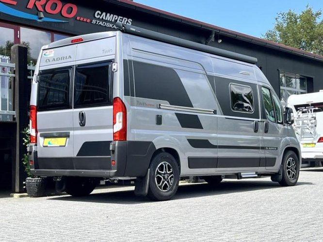 Adria Twin Supreme 600 SPB Automaat - Uit voorraad 