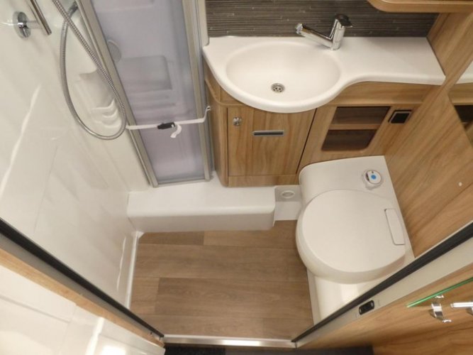 Hymer Exsis-T 588 foto: 7