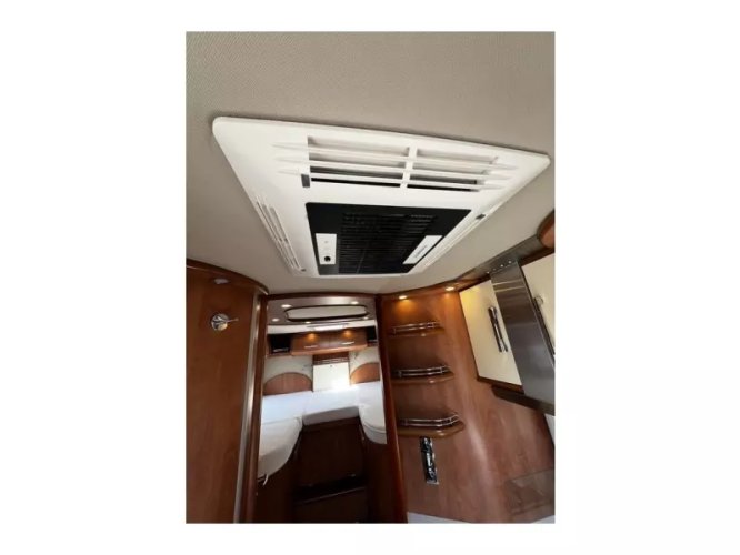 Carthago Chic C-Line T 4.9 enkele bedden, 2 x airco  foto: 11