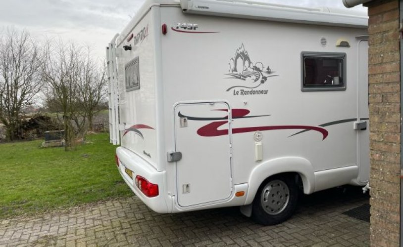 Fiat 3 pers. Rent a Fiat camper in Sint Jacobiparochie? From € 79 pd - Goboony photo: 1