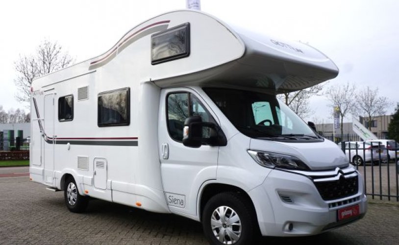 Giottiline 7 pers. Rent a Giottiline camper in Zwolle? From €98 per day - Goboony photo: 1