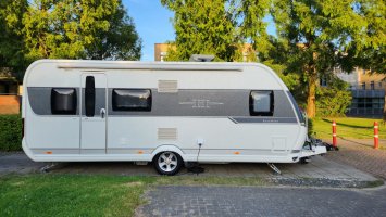 Hobby Caravans 560kmfe 3 Stapelbedden 