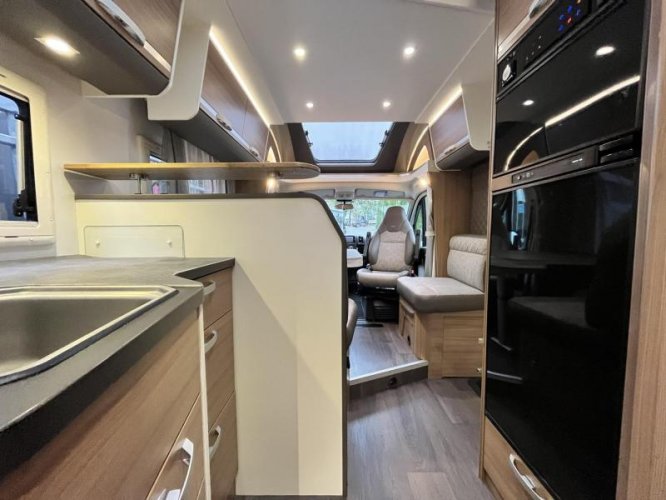 Adria Matrix Axess 670 SL Super nette camper!  foto: 7