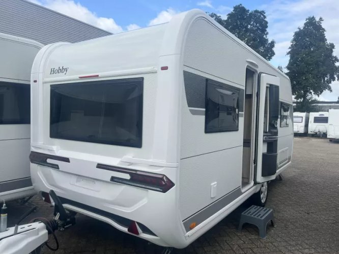 Hobby De Luxe 540 UL 1750kg bedverbr. reswiel  foto: 1