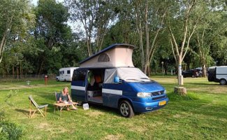 Volkswagen 2 pers. Louer un camping-car Volkswagen à Amsterdam ? À partir de 55 € par jour - Goboony